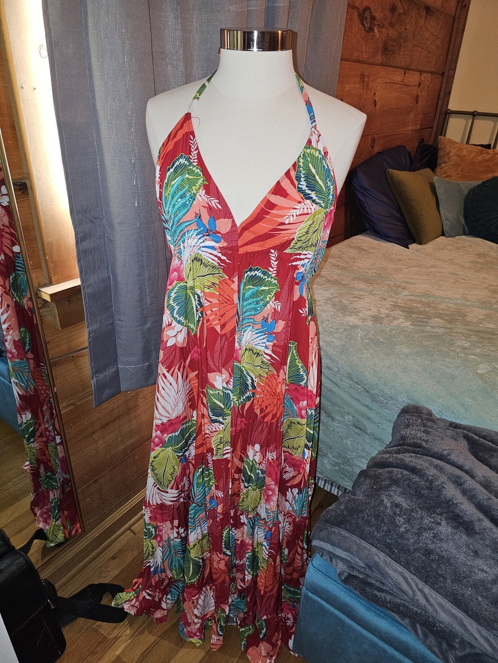 Express Red Tropical Halter Maxi Dress new with tag xl